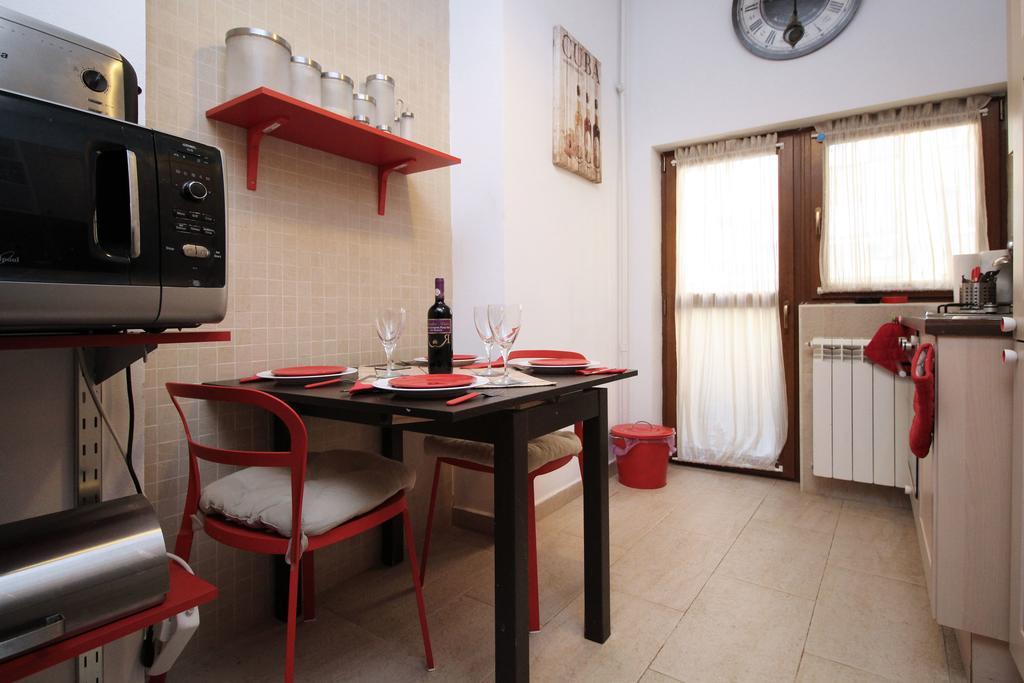 Bliss Residence - Boutique Boekarest Kamer foto