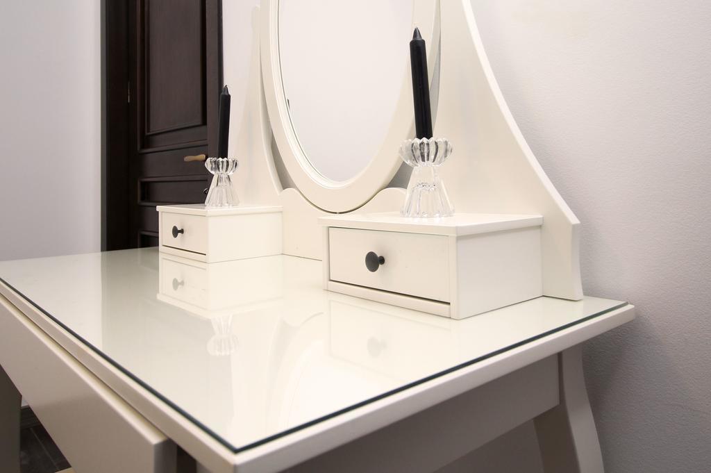 Bliss Residence - Boutique Boekarest Kamer foto
